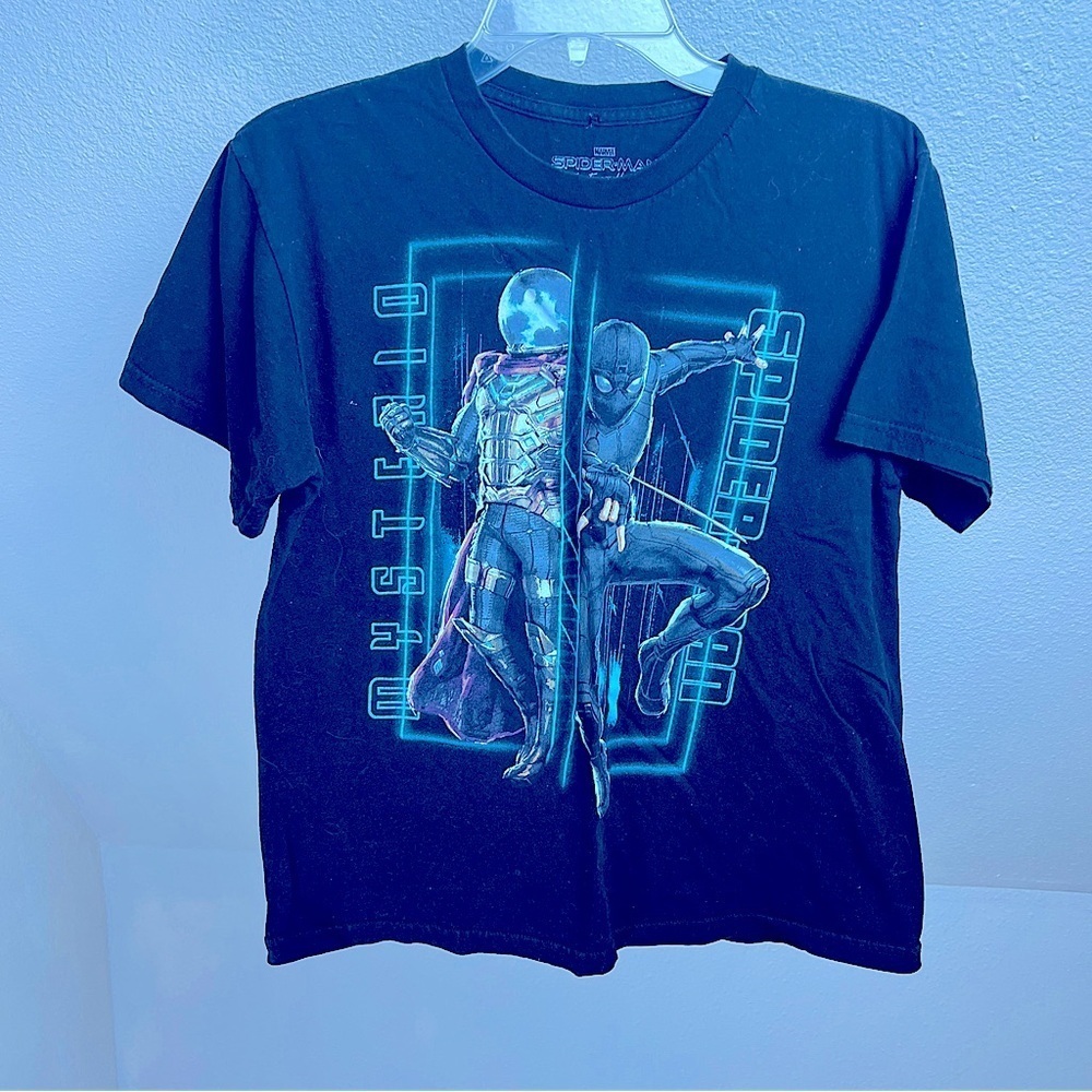 MARVEL SPIDER-MAN & MYSTERIO FAR FROM HOME. Size Large